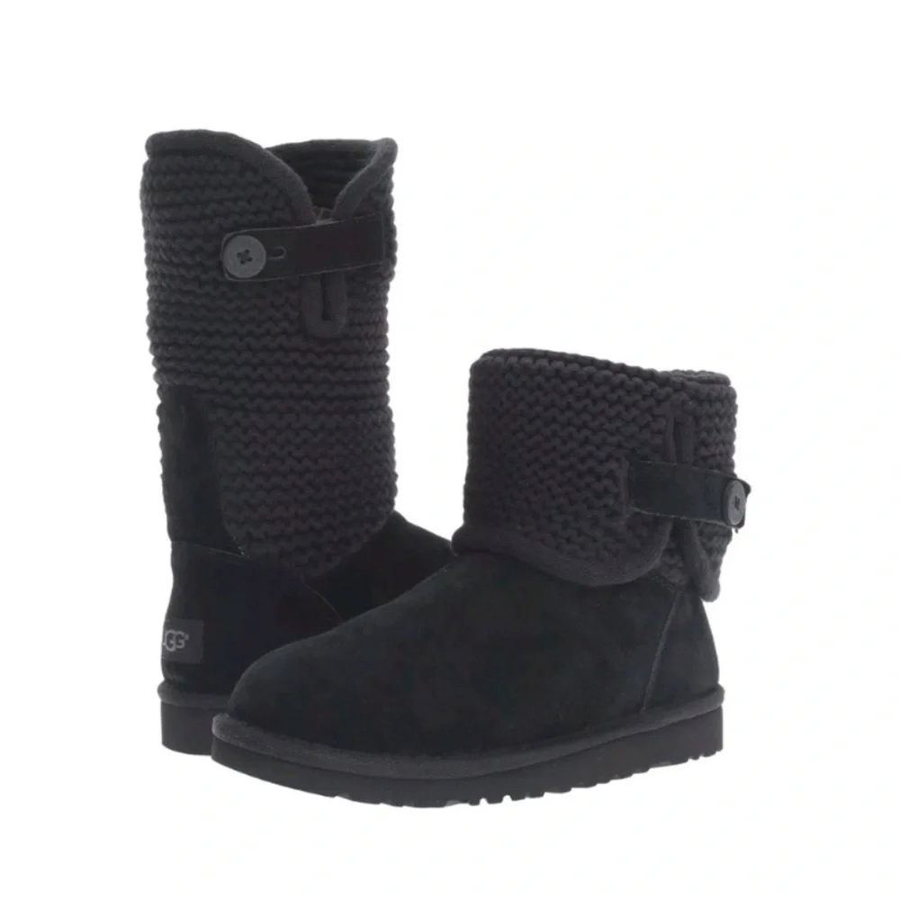 Ugg Darrah Boots - Girls 6/Womens 8 no box - Picture 1 of 6